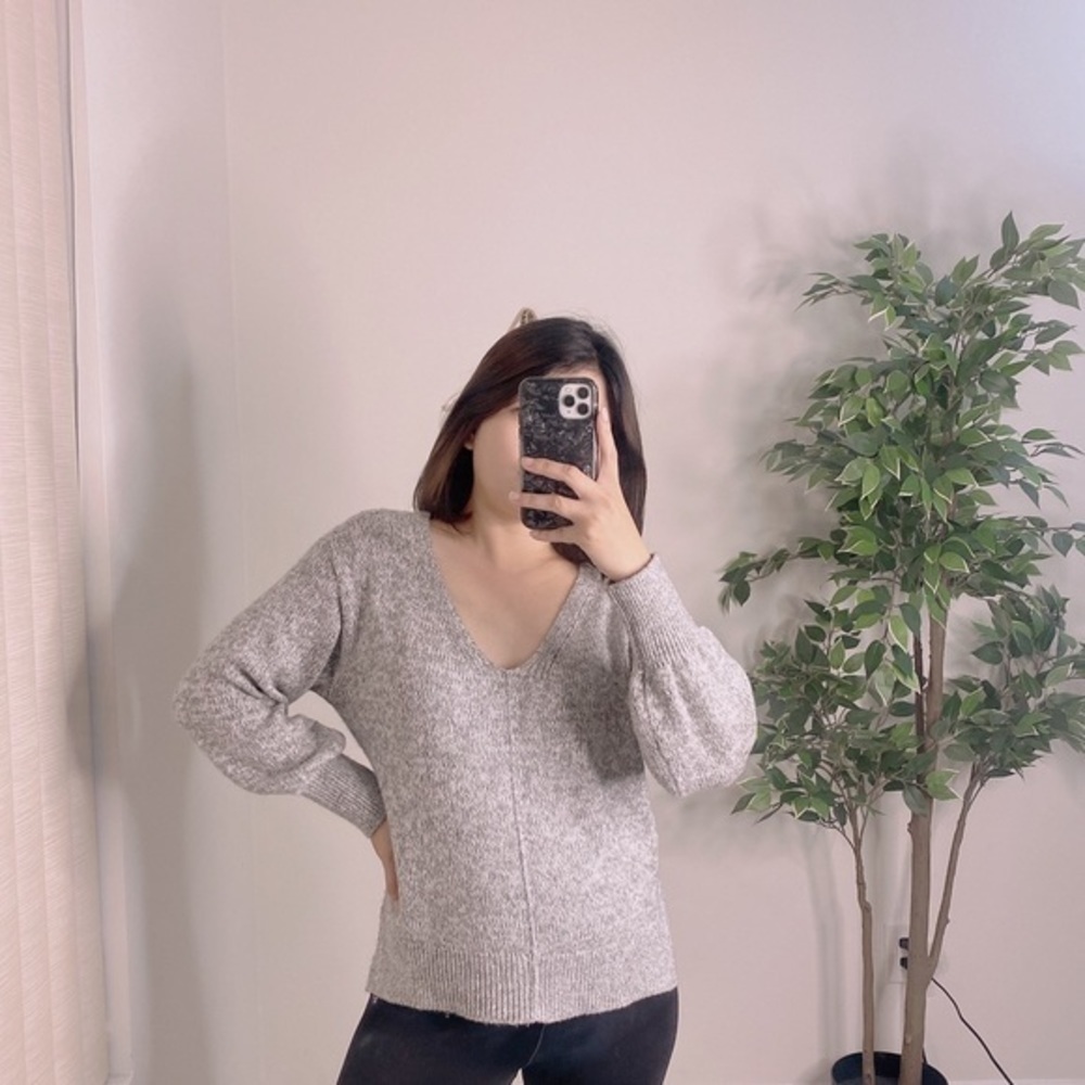 BP Vneck longsleeves grey sweater pullover - Picture 7 of 7